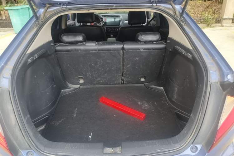Used Honda Gienia 2017 1.5L CVT Classic Edition Trunk