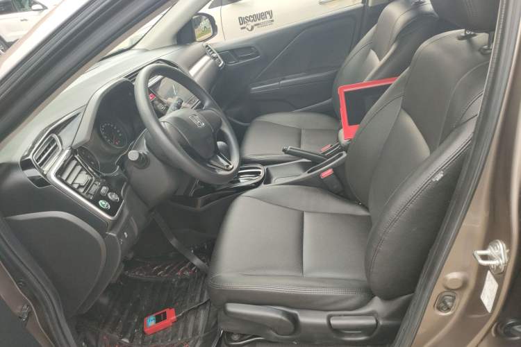 Used Honda Gienia 2017 1.5L CVT Comfort Version Left Front Seat