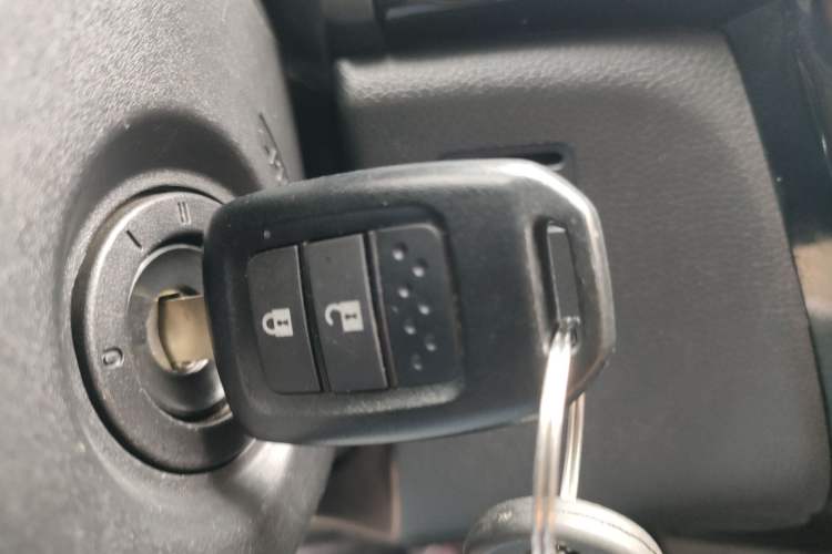 Used Honda Gienia 2017 1.5L CVT Comfort Version Vehicle Key
