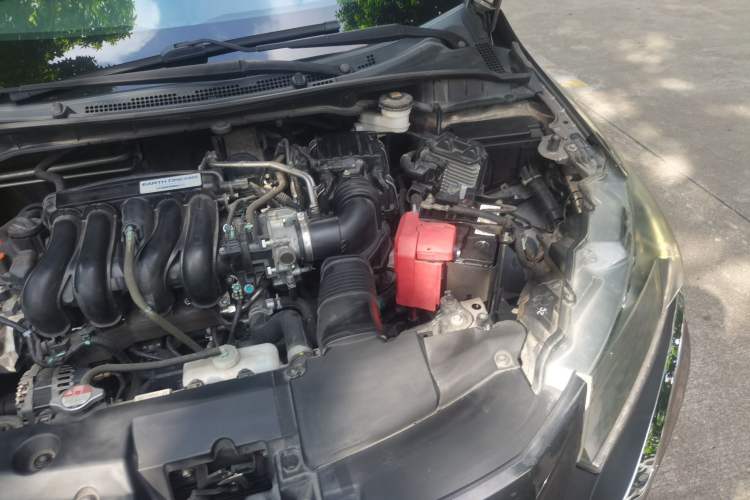 Used Honda Gienia 2017 1.5L CVT Fashion Edition Engine Bay Left