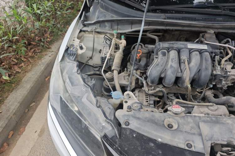 Used Honda Gienia 2017 1.5L CVT Comfort Version Engine Bay Right