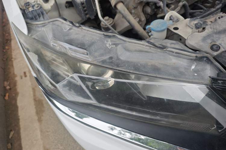 Used Honda Gienia 2017 1.5L CVT Comfort Version Right Front Headlight