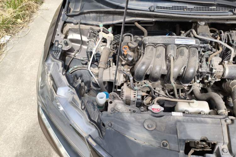 Used Honda Gienia 2017 1.5L CVT Comfort Version Engine Bay Right