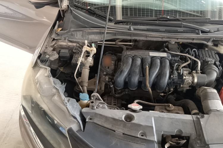 Used Honda Gienia 2017 1.5L CVT Luxury Edition Engine Bay Right