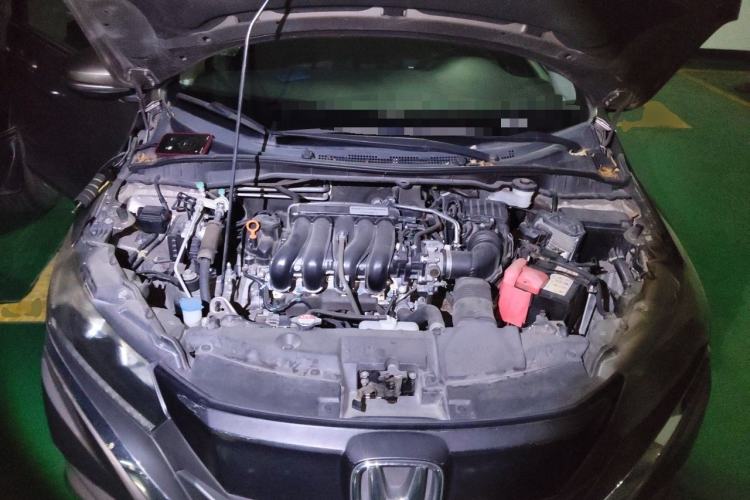 Used Honda Gienia 2017 1.5L CVT Fashion Edition Engine Bay