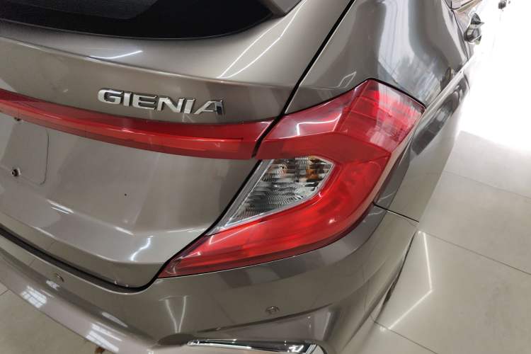 Used Honda Gienia 2017 1.5L CVT Comfort Version Exterior 6