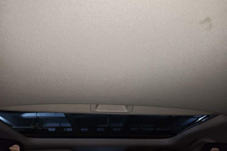 Used Honda Gienia 2017 1.5L CVT Comfort Version Headliner