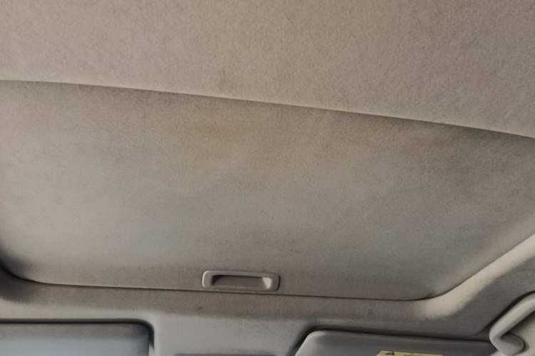 Used Honda Gienia 2017 1.5L CVT Luxury Edition Headliner