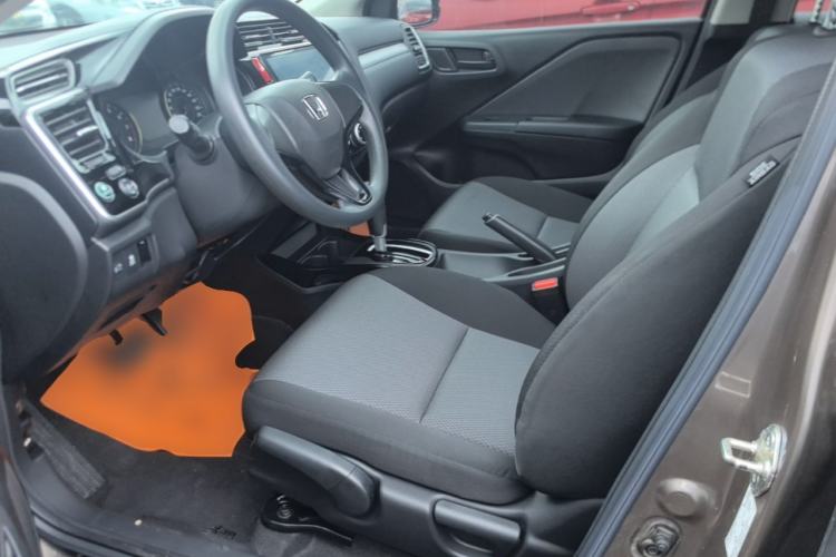 Used Honda Gienia 2017 1.5L CVT Comfort Version Left Front Seat