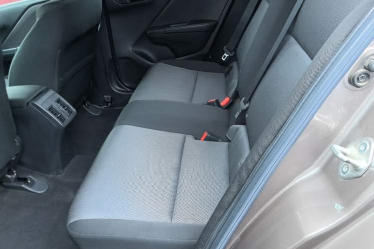 Used Honda Gienia 2017 1.5L CVT Comfort Version Left Rear Seat