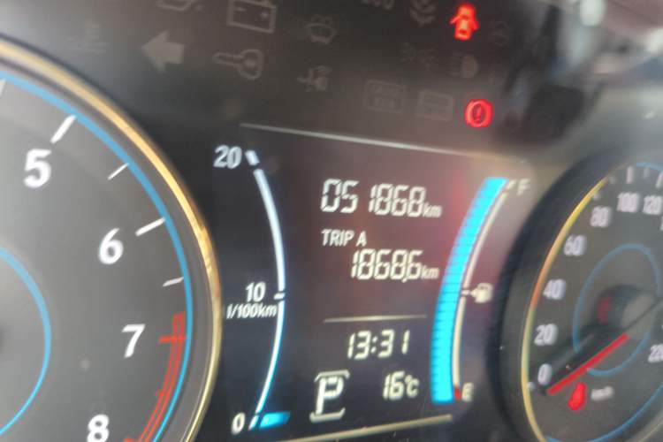 Used Honda Gienia 2017 1.5L CVT Comfort Version Odometer Close Up