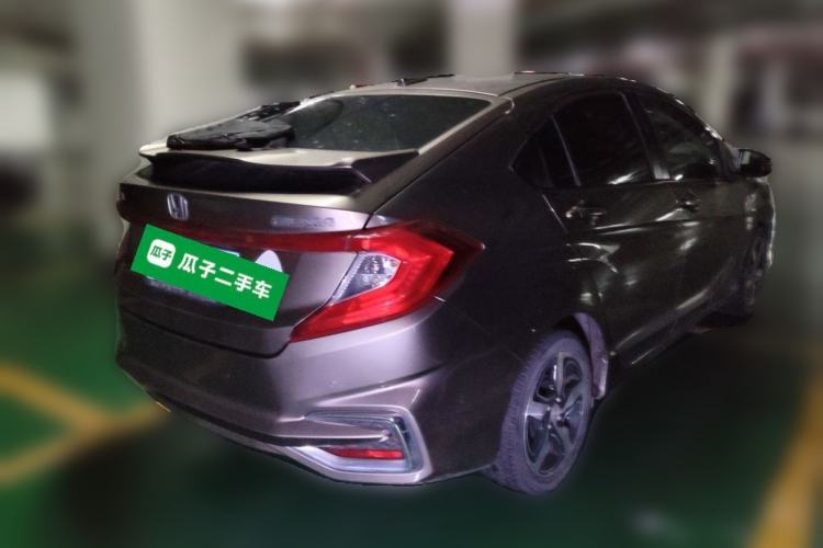 Used Honda Gienia 2017 1.5L CVT Fashion Edition Rear Right 45 Deg