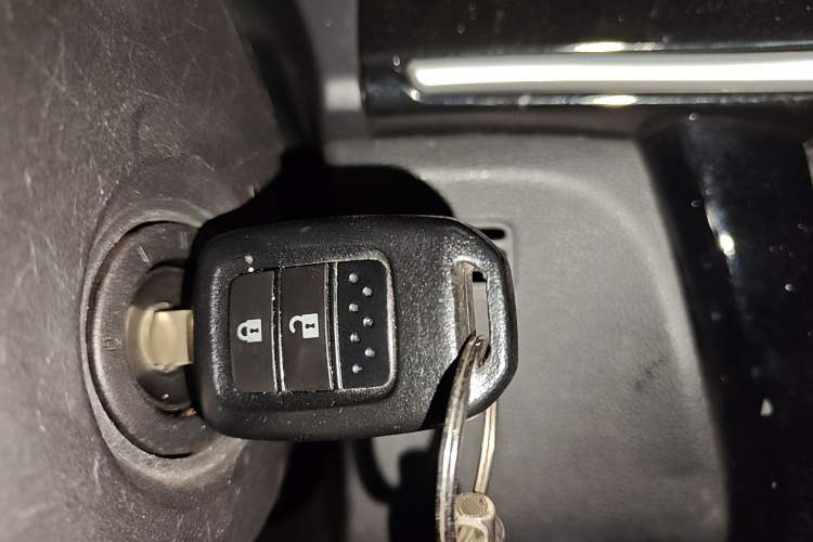Used Honda Gienia 2017 1.5L CVT Comfort Version Vehicle Key