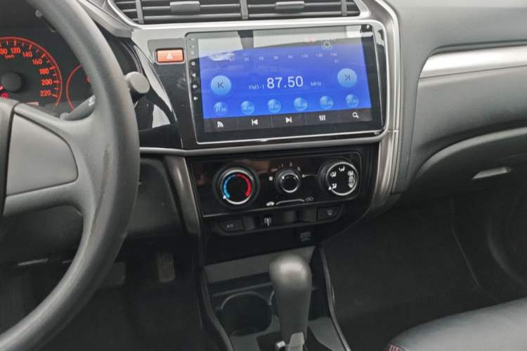 Used Honda Gienia 2017 1.5L CVT Classic Edition Audio And AC Panel