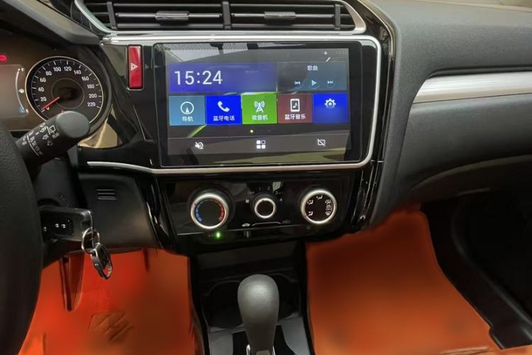 Used Honda Gienia 2017 1.5L CVT Comfort Version Audio And AC Panel