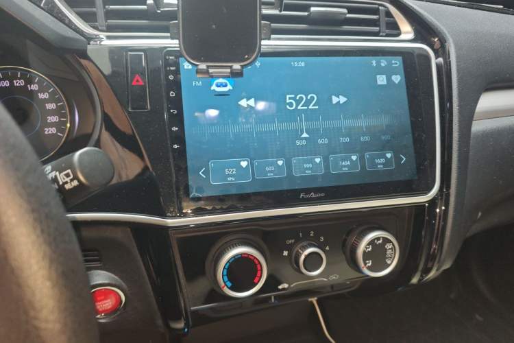 Used Honda Gienia 2017 1.5L CVT Comfort Version Audio And AC Panel