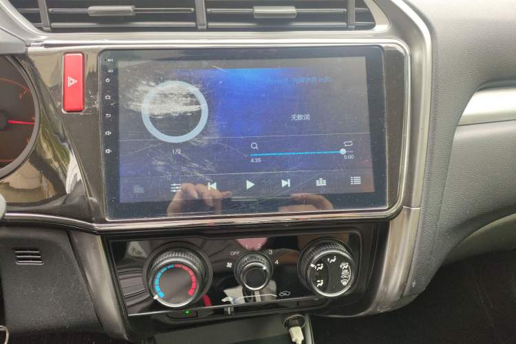 Used Honda Gienia 2017 1.5L CVT Classic Edition Audio And AC Panel