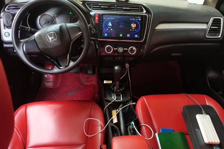 Used Honda Gienia 2017 1.5L CVT Comfort Version Center Console