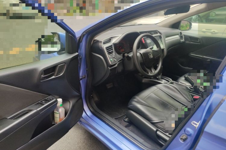 Used Honda Gienia 2017 1.5L CVT Classic Edition Driver Seat