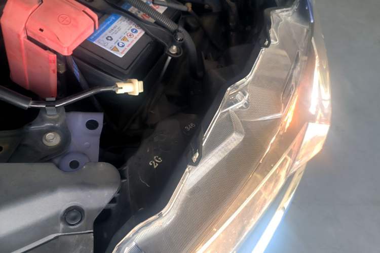 Used Honda Gienia 2017 1.5L CVT Fashion Edition Engine Bay Left