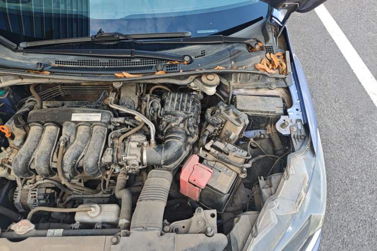 Used Honda Gienia 2017 1.5L CVT Comfort Version Engine Bay Left