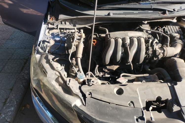 Used Honda Gienia 2017 1.5L CVT Comfort Version Engine Bay Right