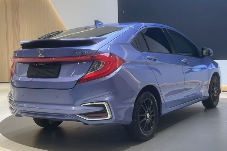 Used Honda Gienia 2017 1.5L CVT Comfort Version Exterior 3