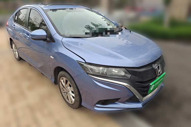 Used Honda Gienia 2017 1.5L CVT Comfort Version Front Right 45 Deg