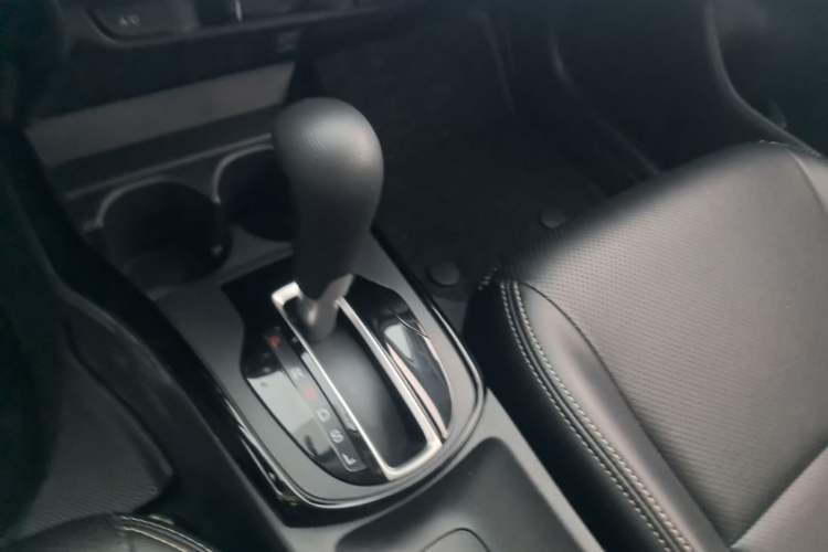Used Honda Gienia 2017 1.5L CVT Comfort Version Gear Lever