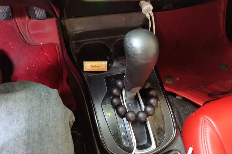 Used Honda Gienia 2017 1.5L CVT Comfort Version Gear Lever