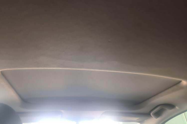 Used Honda Gienia 2017 1.5L CVT Fashion Edition Headliner