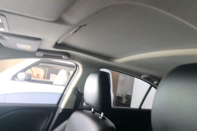 Used Honda Gienia 2017 1.5L CVT Comfort Version Headliner