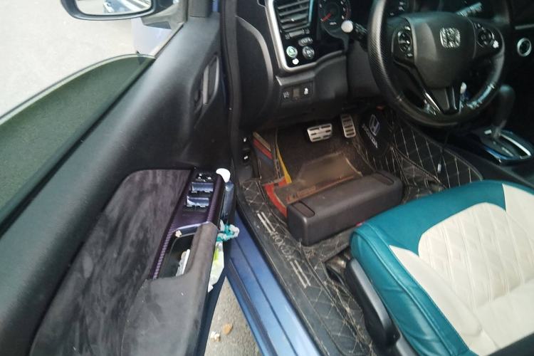 Used Honda Gienia 2017 1.5L CVT Comfort Version Interior 3