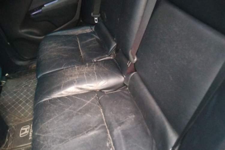 Used Honda Gienia 2017 1.5L CVT Comfort Version Interior 4