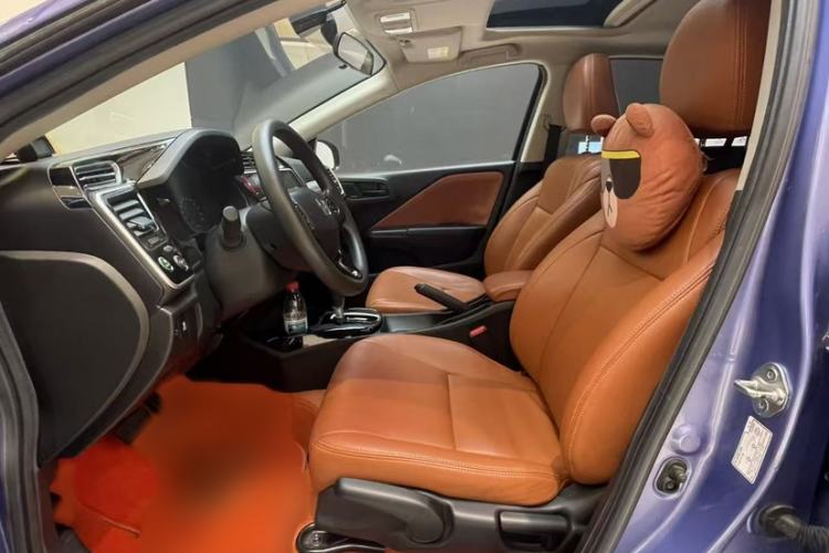 Used Honda Gienia 2017 1.5L CVT Comfort Version Left Front Seat