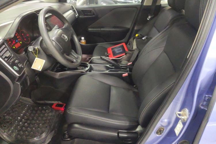 Used Honda Gienia 2017 1.5L CVT Classic Edition Left Front Seat