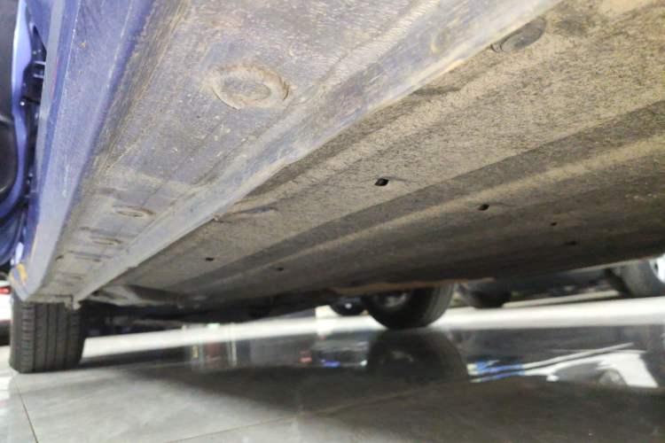 Used Honda Gienia 2017 1.5L CVT Classic Edition Left Side Sill