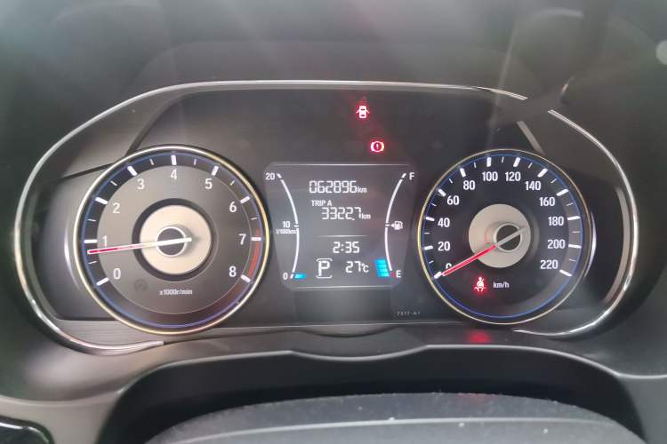 Used Honda Gienia 2017 1.5L CVT Fashion Edition Odometer Close Up