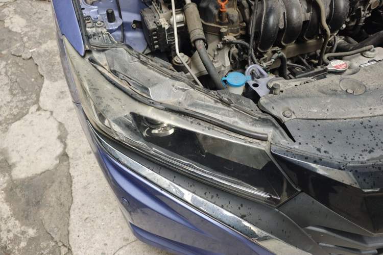 Used Honda Gienia 2017 1.5L CVT Comfort Version Right Front Headlight
