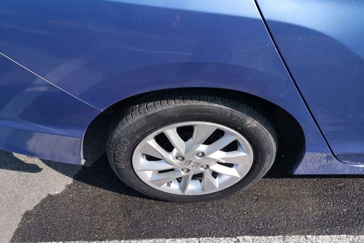 Used Honda Gienia 2017 1.5L CVT Classic Edition Right Rear Wheel Hub