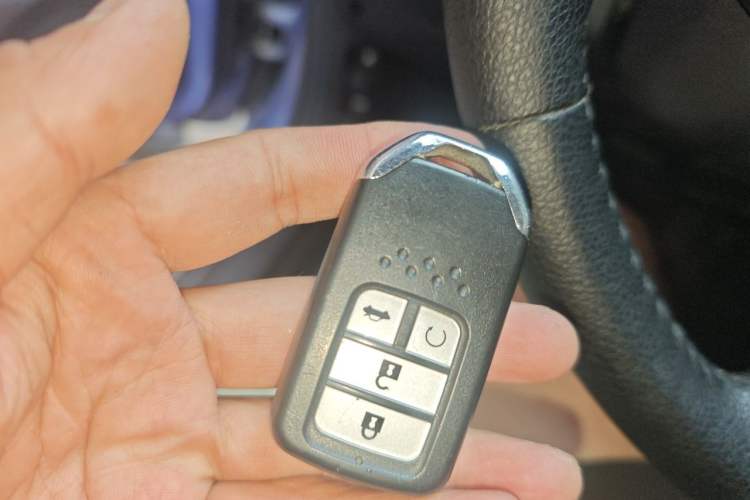 Used Honda Gienia 2017 1.5L CVT Comfort Version Vehicle Key