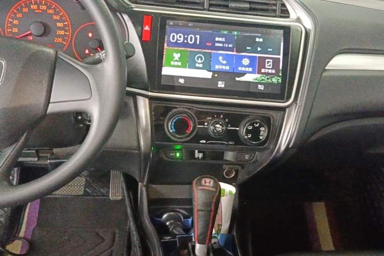 Used Honda Gienia 2017 1.5L CVT Classic Edition Audio And AC Panel