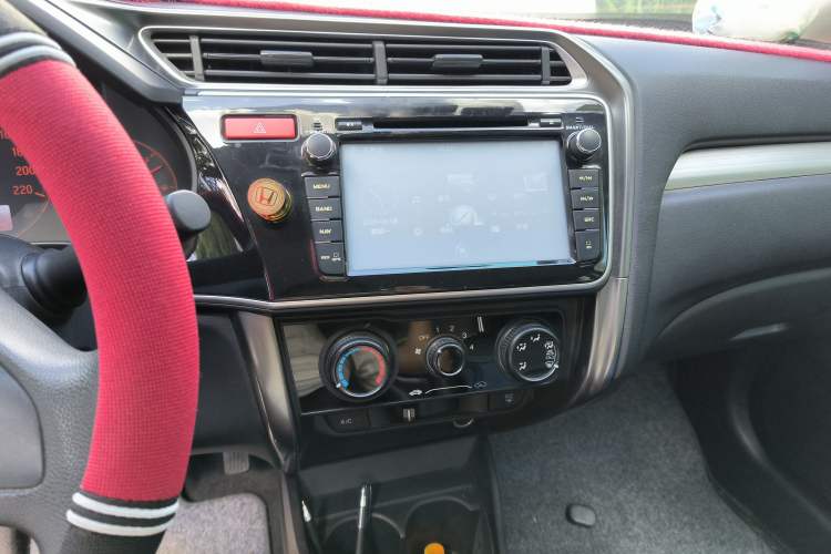 Used Honda Gienia 2017 1.5L Manual Classic Edition Audio And AC Panel