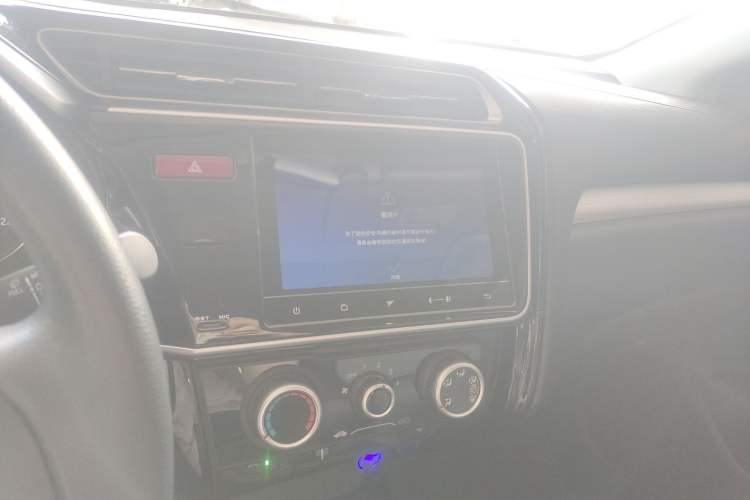 Used Honda Gienia 2017 1.5L CVT Comfort Version Audio And AC Panel