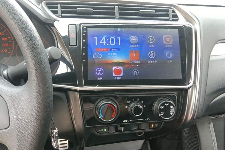 Used Honda Gienia 2017 1.5L CVT Classic Edition Audio And AC Panel