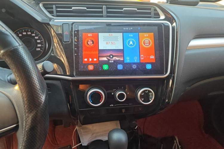 Used Honda Gienia 2017 1.5L CVT Comfort Version Audio And AC Panel