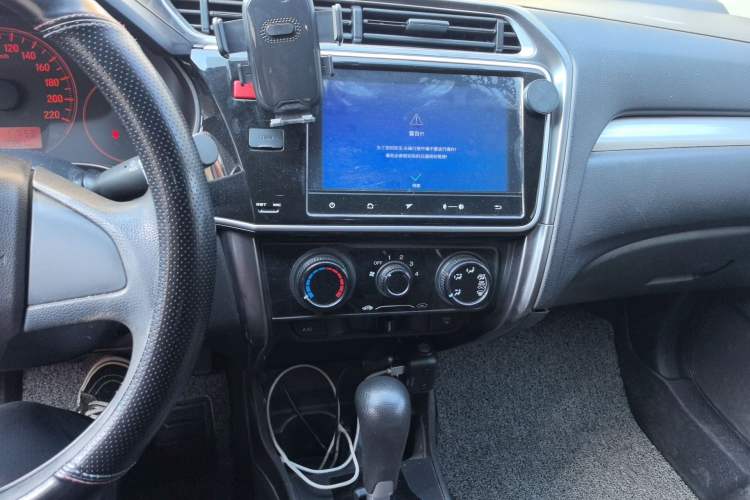 Used Honda Gienia 2017 1.5L CVT Classic Edition Audio And AC Panel