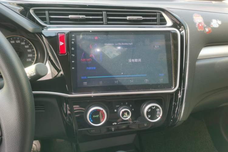 Used Honda Gienia 2017 1.5L CVT Comfort Version Audio And AC Panel