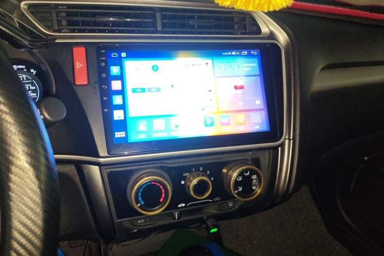 Used Honda Gienia 2017 1.5L CVT Classic Edition Audio And AC Panel