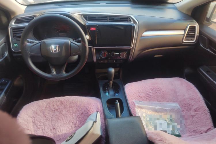 Used Honda Gienia 2017 1.5L CVT Classic Edition Center Console